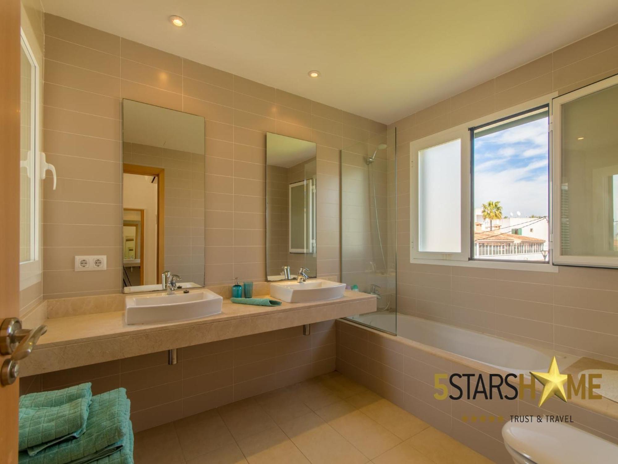 Villa, 200 Meters From Villa Alcudia (Mallorca)